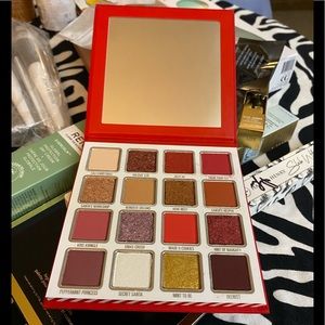 SOLD-Kylie Cosmetics Eyeshadow Palette Limited Edition. Never used!